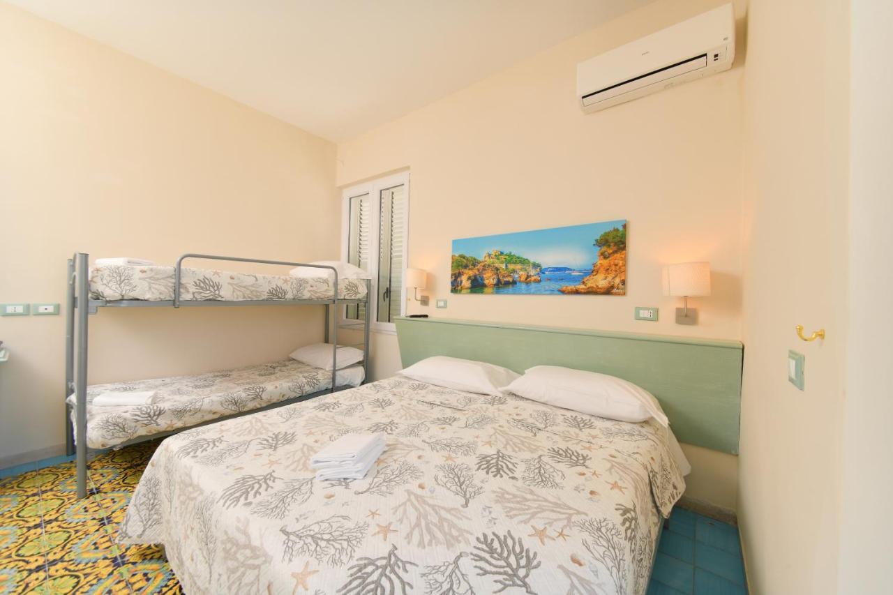Albergo Atlantic ايسكيا المظهر الخارجي الصورة