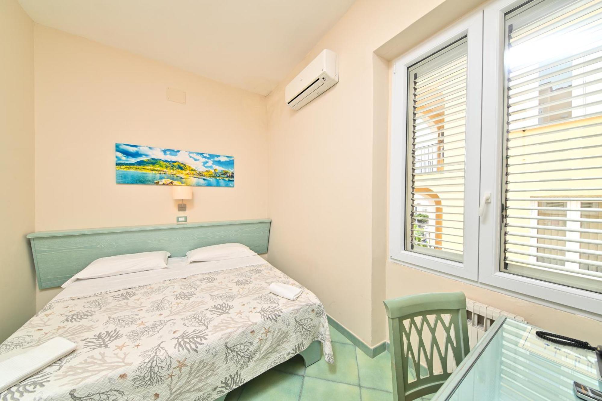 Albergo Atlantic ايسكيا المظهر الخارجي الصورة